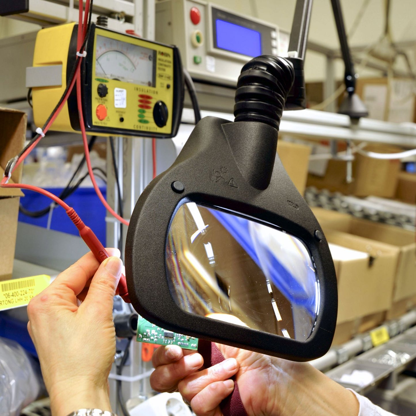 VisionLUXO Wave LED ESD Lupenleuchte mit rechteckiger Glaslinse, schwarz