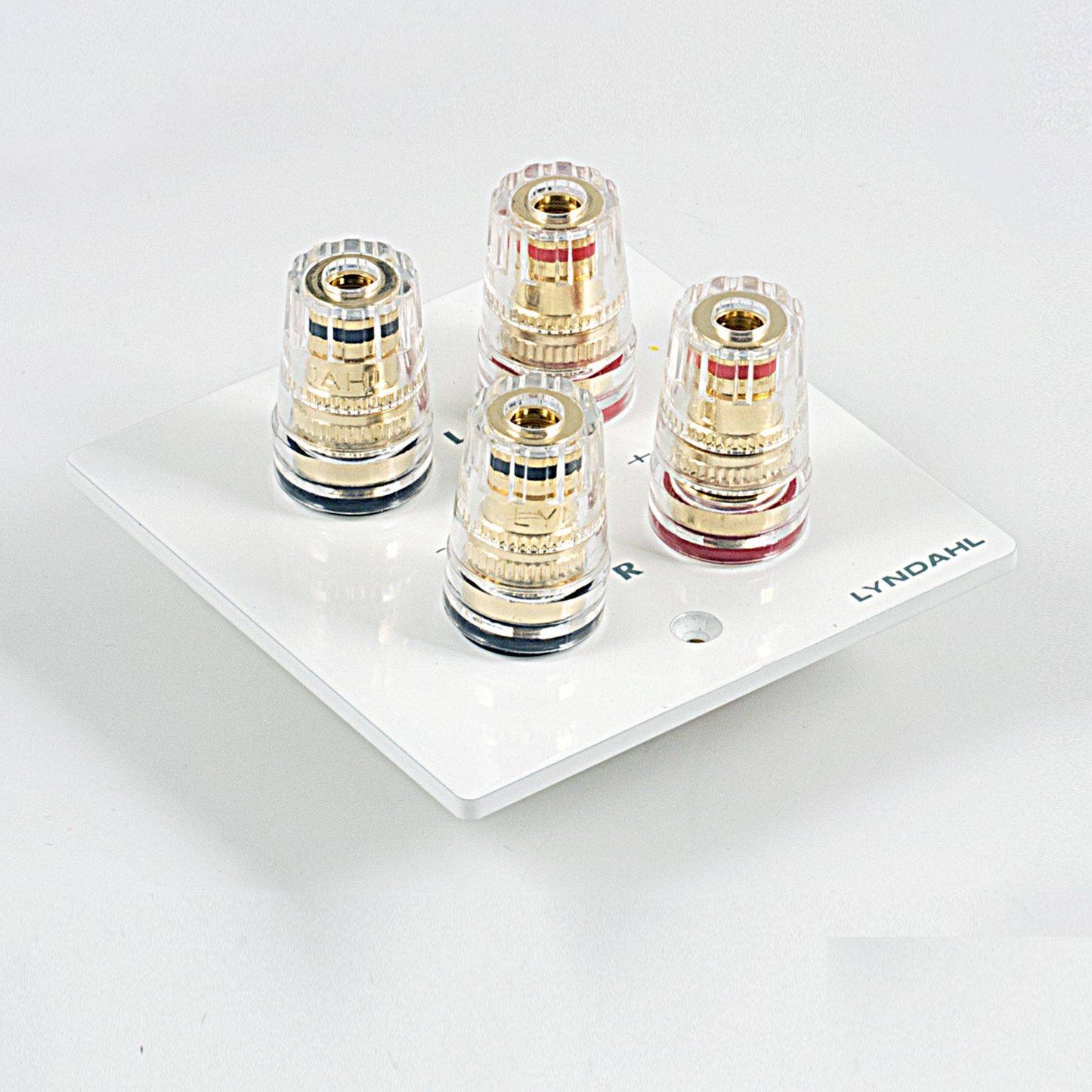 Lyndahl Highend Blenden für Lautsprecher und Surroundanlagen