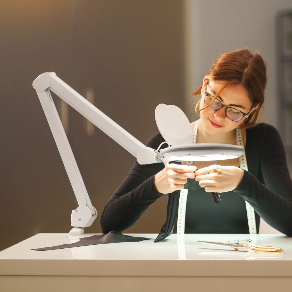 Lumeno 861X Magnifying Lamp/Workplace Lamp 60 LEDs Oval Lens, Grey or Black